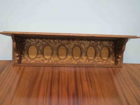 2211 - Police na fotky vypalovane drevo  80 x 16 cm  V - 22 cm  -  3 500 kc